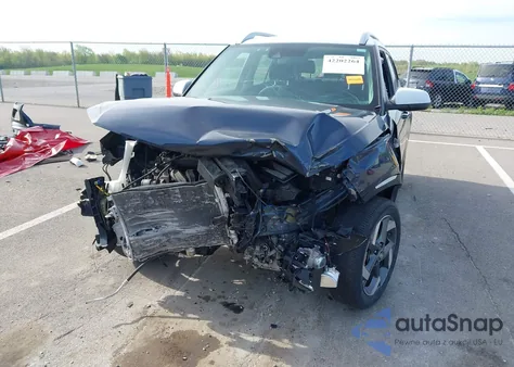 2021 Hyundai Venue Denim из США, поврежденный, VIN KMHRC8A37MU092272